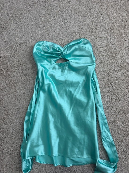Lucy in the Sky Dresses & Skirts - Lucy in the Sky Satin Twist Cutout Dress in Mint Green